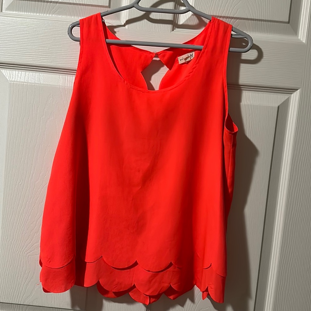 Orange scalloped hem tank top